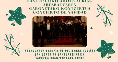 La Sociedad Coral Santurtziko Ahots Zuriak recibe con música a la Navidad